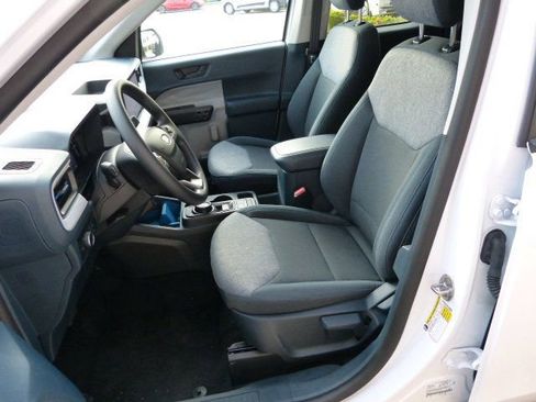 Used 2025 Ford Maverick XLT w/ Equipment Group 302A image 28