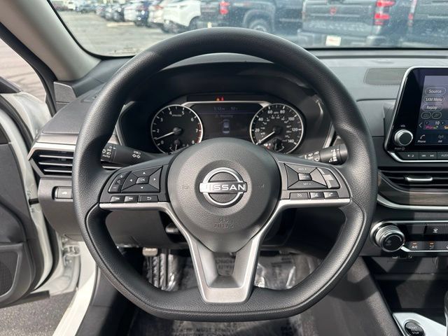 New 2026 Nissan Altima 2.5 SV FWD image 23