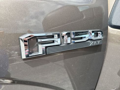 Used 2015 Ford F150 XLT w/ Equipment Group 302A Luxury image 25