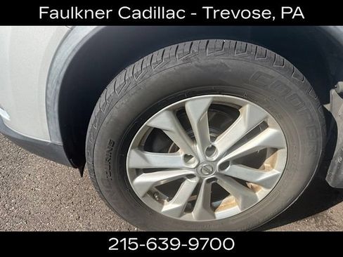Used 2016 Nissan Rogue SV AWD/4WD image 8