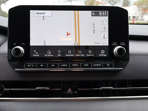 Used 2023 Mitsubishi Outlander SE image 48