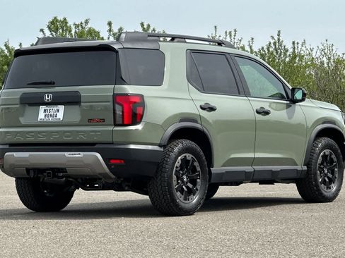 New 2026 Honda Passport TrailSport Elite image 3