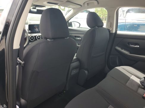 New 2025 Nissan Sentra SR w/ Midnight Edition image 17