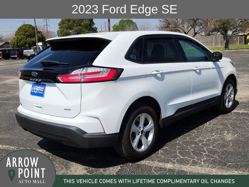Used 2023 Ford Edge SE image 12