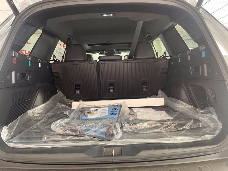New 2026 Subaru Outback Touring XT AWD/4WD image 8