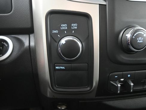 Used 2018 RAM 3500 Big Horn AWD/4WD image 30