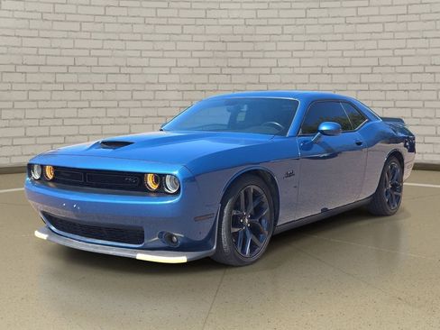 Used 2022 Dodge Challenger R/T w/ Plus Package RWD image 1