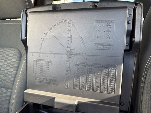 Used 2025 RAM 1500 Big Horn image 25