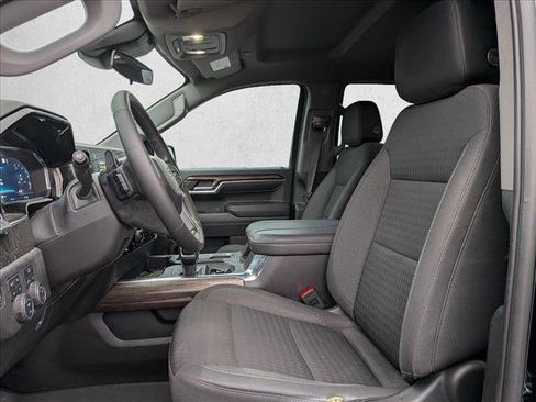 Used 2023 Chevrolet Silverado 1500 LT Trail Boss image 9