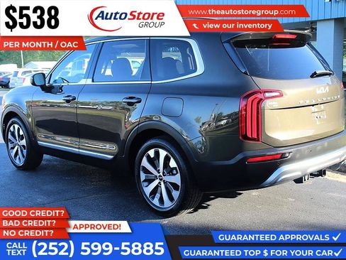Used 2022 Kia Telluride EX w/ EX Premium Package FWD image 8