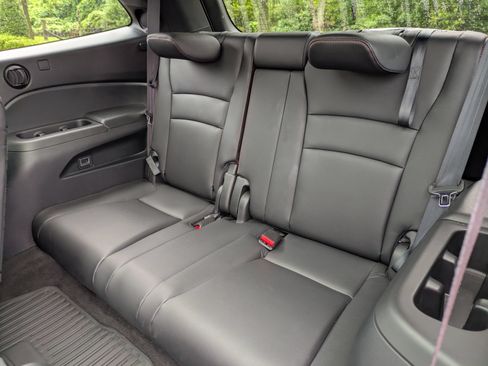 Used 2022 Honda Pilot Black Edition image 30