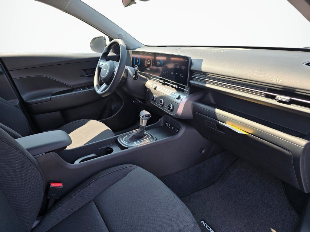 New 2027 Hyundai Kona SE AWD/4WD image 42