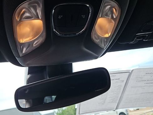 Used 2024 Jeep Compass Trailhawk image 21