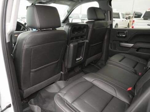 Used 2018 Chevrolet Silverado 1500 LT w/ Texas Edition image 11