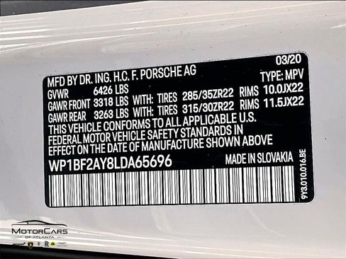 Used 2020 Porsche Cayenne Turbo image 30