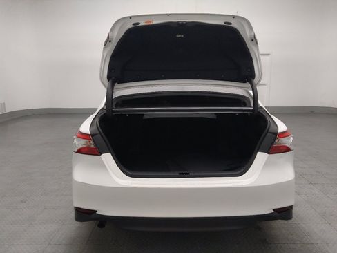 Used 2019 Toyota Camry LE FWD image 29