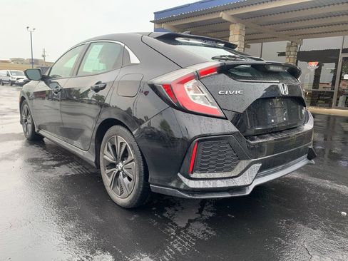 Used 2019 Honda Civic EX image 5