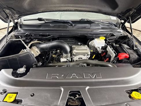 Used 2022 RAM 1500 Laramie AWD/4WD image 29