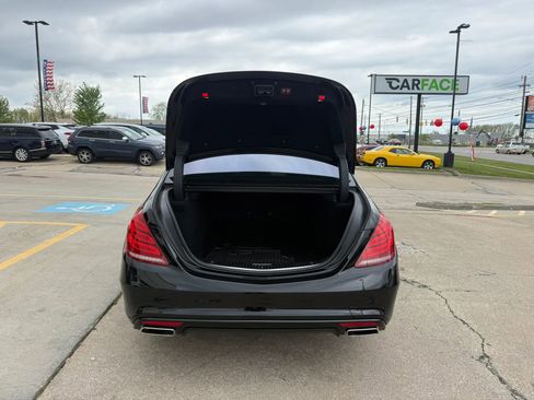 Used 2015 Mercedes-Benz S 550 Sedan image 12