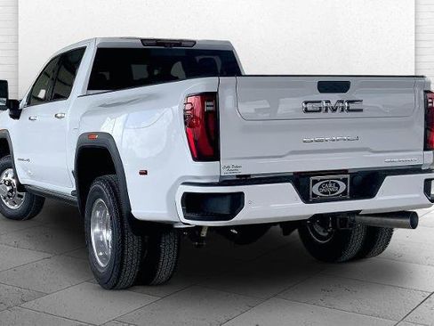 New 2026 GMC Sierra 3500 Denali Ultimate AWD/4WD image 8