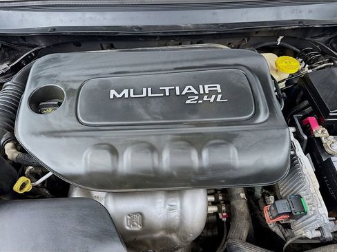 Used 2015 Jeep Cherokee Latitude image 38