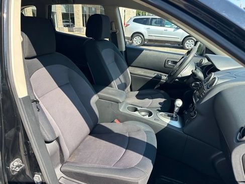 Used 2012 Nissan Rogue SV AWD/4WD image 31