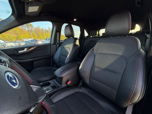 New 2026 Ford Escape ST-Line w/ Tech Pack #1 image 22