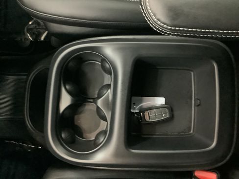 New 2026 Chrysler Pacifica Select FWD image 21