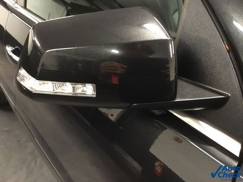 Used 2010 GMC Acadia SLT image 18