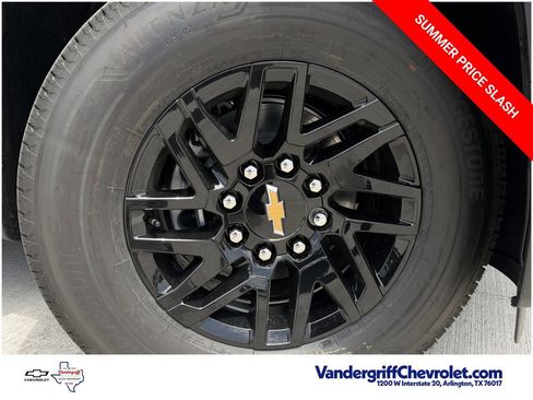 New 2026 Chevrolet Silverado EV LT w/ Plus Package AWD/4WD image 9