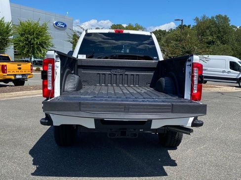 New 2026 Ford F250 Lariat w/ Black Appearance Package image 6