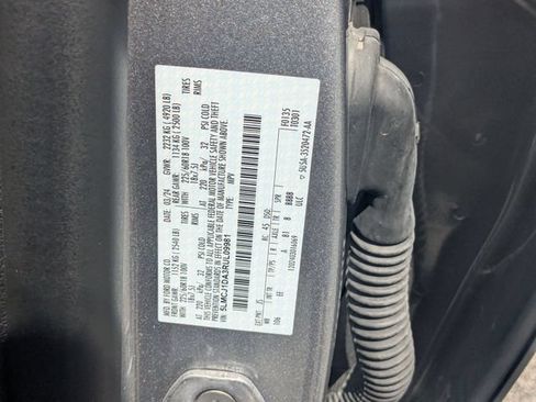 Used 2024 Lincoln Corsair AWD image 35