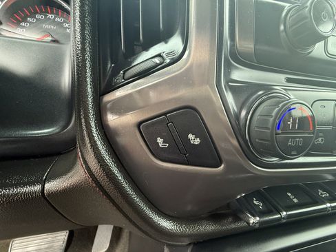 Used 2015 GMC Sierra 2500 SLT w/ All-Terrain HD Package image 19