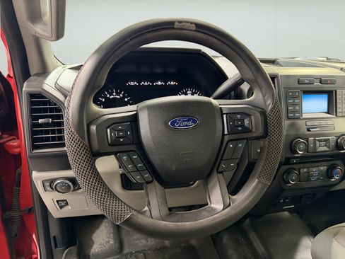 Used 2015 Ford F150 XL w/ Equipment Group 101A Mid RWD image 9
