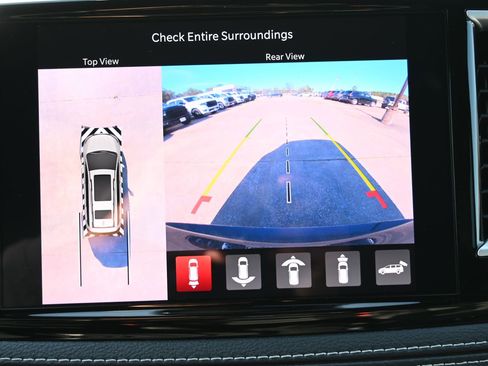 New 2025 Chrysler Pacifica Select image 18