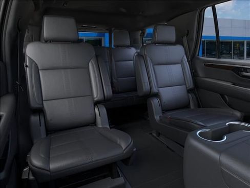 New 2026 Chevrolet Tahoe High Country AWD/4WD image 17