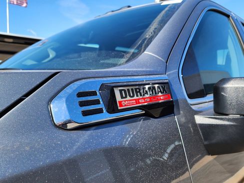 New 2026 GMC Sierra 2500 Denali w/ Denali Reserve Package image 10