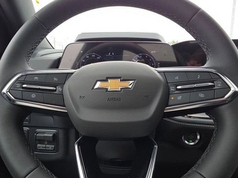 New 2026 Chevrolet Suburban Premier AWD/4WD image 12