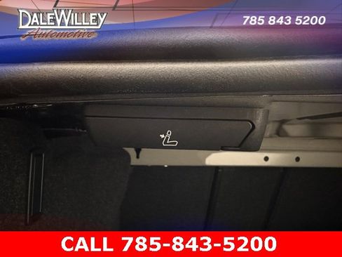 Used 2020 BMW 540i w/ M Sport Package image 26