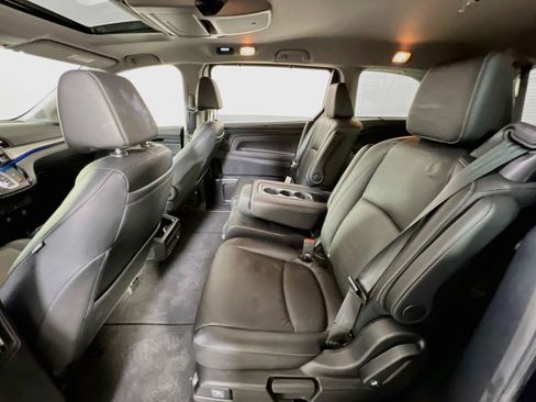 Used 2023 Honda Odyssey Touring image 25