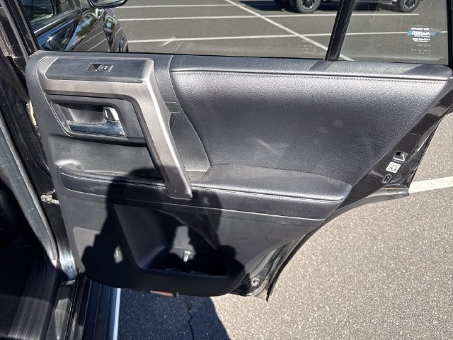 Used 2018 Toyota 4Runner SR5 Premium AWD/4WD image 16
