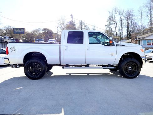 Used 2016 Ford F250 Lariat w/ Lariat Ultimate Package image 8