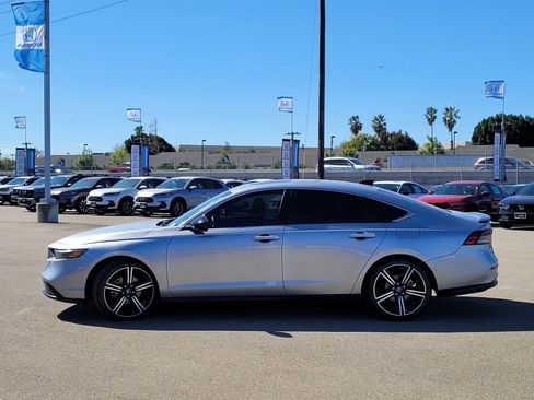 Used 2024 Honda Accord Sport image 8