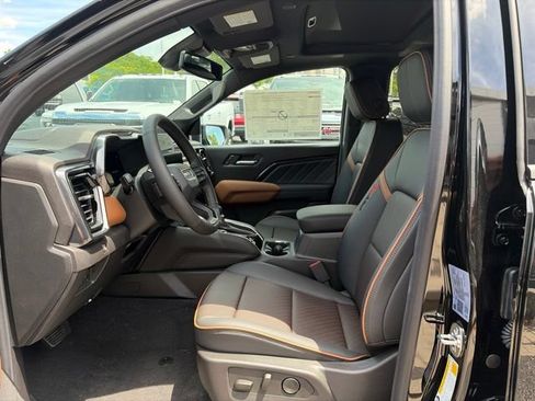 New 2026 GMC Canyon AT4 w/ Nightfall Edition AWD/4WD image 9