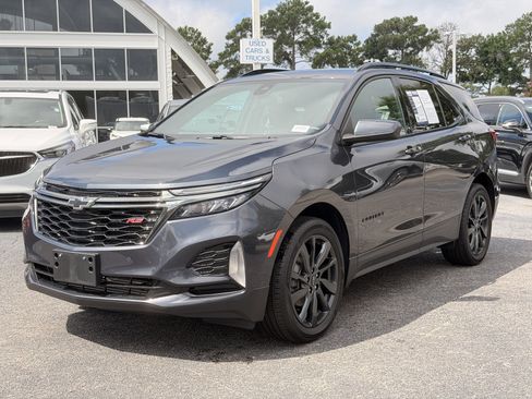Used 2023 Chevrolet Equinox RS FWD image 7