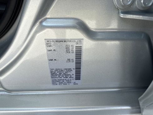 Used 2025 Nissan Altima 2.5 SL AWD/4WD image 34