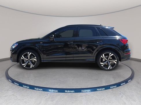 Used 2024 Audi Q3 2.0T Premium Plus w/ Premium Plus Package AWD/4WD image 9