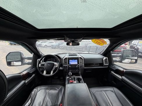 Used 2017 Ford F150 Platinum w/ Equipment Group 701A Luxury AWD/4WD image 43