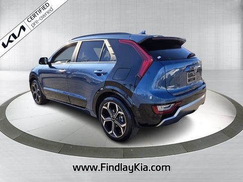 Certified 2025 Kia Niro SX Touring image 9