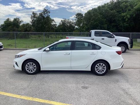 Used 2024 Kia Forte LX FWD image 8